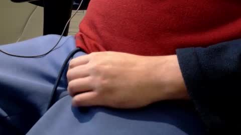 Snapshot of sexonme1982 chatting on 11.26.25 Masturbateforyou online show from 11.26.25