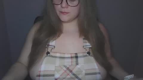 sexoutsouth1993 online show from 10.26.25