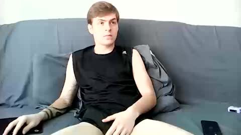 Jennis and OliverPvt is open online show from 03.12.26