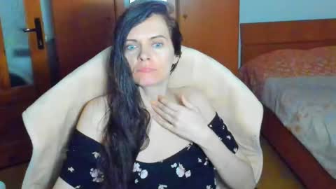 Snapshot of sexqueen1111 chatting on 11.09.25 sexqueen1111 online show from 11.09.25