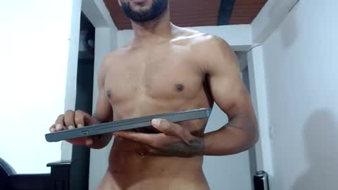 Snapshot of sexseason777 chatting on 09.10.25 STIIV G online show from 09.10.25