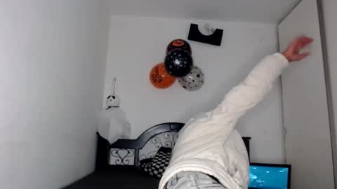 STIIV G online show from 10.27.25