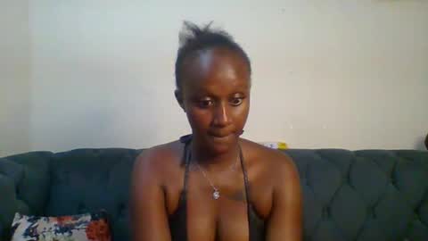Snapshot of sexsy_sally chatting on 03.08.25 sexsysally online show from 03.08.25