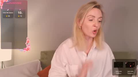 Snapshot of sexuallycorrect chatting on 02.18.25 Ray New video in bio online show from 02.18.25