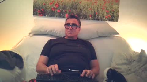 Snapshot of sexurbation chatting on 12.24.24 Sexurbation online show from 12.24.24