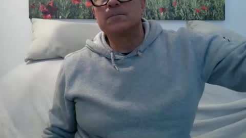 Snapshot of sexurbation chatting on 01.06.25 Sexurbation online show from 01.06.25