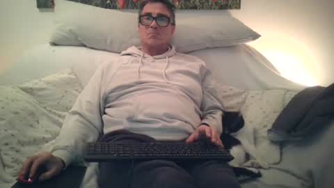 Snapshot of sexurbation chatting on 01.19.25 Sexurbation online show from 01.19.25