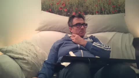 Snapshot of sexurbation chatting on 01.22.25 Sexurbation online show from 01.22.25