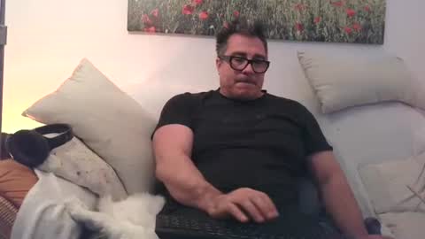 Snapshot of sexurbation chatting on 10.26.25 Sexurbation online show from 10.26.25