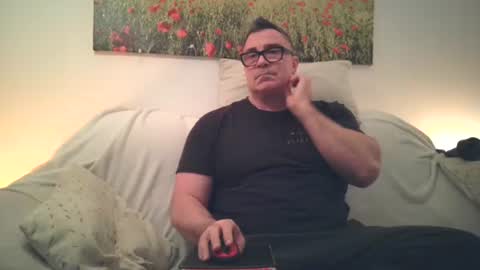 Snapshot of sexurbation chatting on 11.16.25 Sexurbation online show from 11.16.25