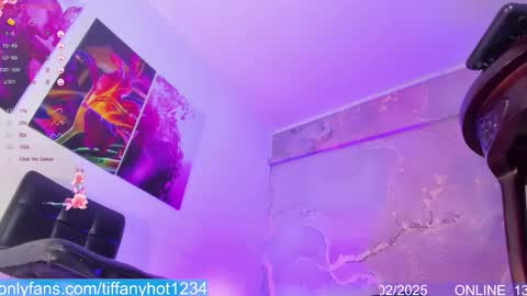 Snapshot of sexwildlatin chatting on 02.13.25 Tifanny Benitez online show from 02.13.25