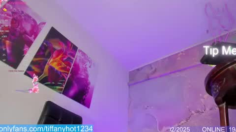Snapshot of sexwildlatin chatting on 02.19.25 Tifanny Benitez online show from 02.19.25