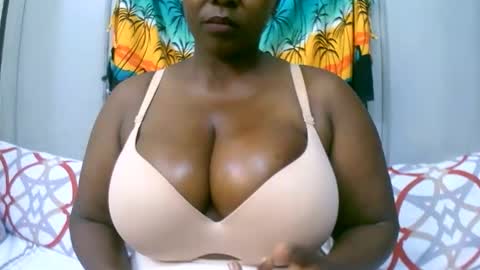sexxi_ebony online show from 12.03.25