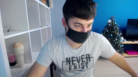 Snapshot of sexxxdickbig chatting on 01.06.25 Tommy online show from 01.06.25