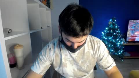 Snapshot of sexxxdickbig chatting on 01.06.25 Tommy online show from 01.06.25