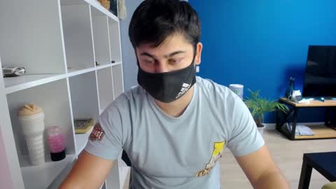 Snapshot of sexxxdickbig chatting on 01.21.25 Tommy online show from 01.21.25