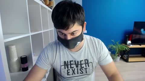Snapshot of sexxxdickbig chatting on 01.27.25 Tommy online show from 01.27.25