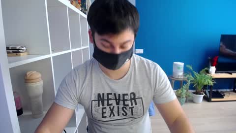 Snapshot of sexxxdickbig chatting on 02.04.25 Tommy online show from 02.04.25