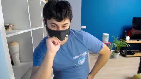 Snapshot of sexxxdickbig chatting on 02.06.25 Tommy online show from 02.06.25