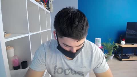 Snapshot of sexxxdickbig chatting on 02.21.25 Tommy online show from 02.21.25