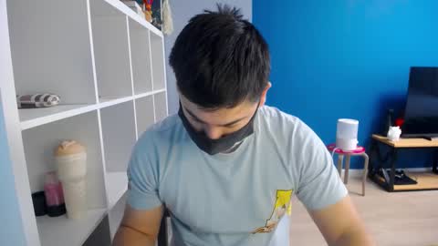 Snapshot of sexxxdickbig chatting on 03.04.25 Tommy online show from 03.04.25
