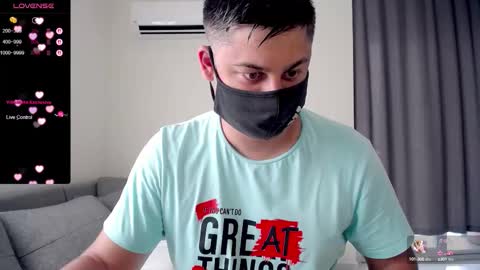 Snapshot of sexxxdickbig chatting on 09.17.25 Tommy online show from 09.17.25