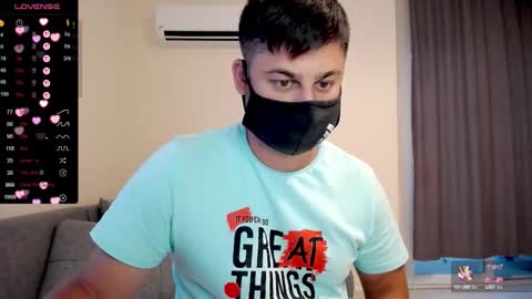 Snapshot of sexxxdickbig chatting on 09.23.25 Tommy online show from 09.23.25