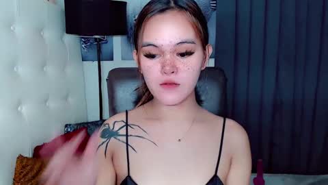 sexxxy_caroline online show from 12.15.24