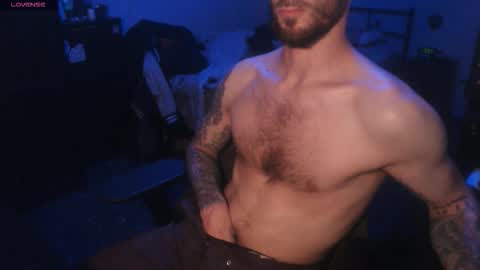 Snapshot of sexxxysiul chatting on 10.24.25 SiuL online show from 10.24.25