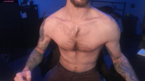 Snapshot of sexxxysiul chatting on 10.28.25 SiuL online show from 10.28.25