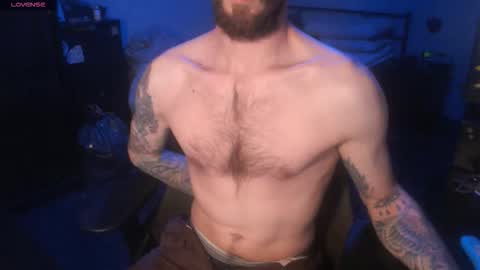 Snapshot of sexxxysiul chatting on 11.25.25 SiuL online show from 11.25.25