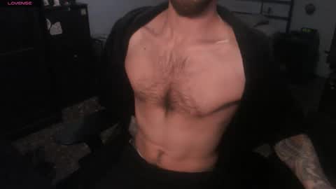 Snapshot of sexxxysiul chatting on 12.16.25 SiuL online show from 12.16.25