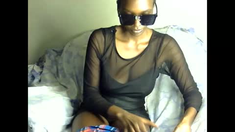 Snapshot of sexxy_boobiess chatting on 09.13.25 Natural boobs online show from 09.13.25