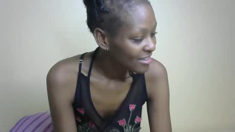 Snapshot of sexxy_bum23 chatting on 02.11.25 sexxy bum online show from 02.11.25
