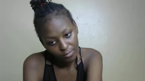 Snapshot of sexxy_bum23 chatting on 02.21.25 sexxy bum online show from 02.21.25