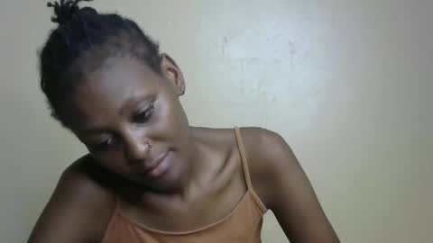 Snapshot of sexxy_bum23 chatting on 03.04.25 sexxy bum online show from 03.04.25
