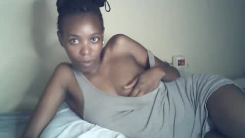 Snapshot of sexxy_curvy23 chatting on 05.07.26 sexxy_curvy23 online show from 05.07.26