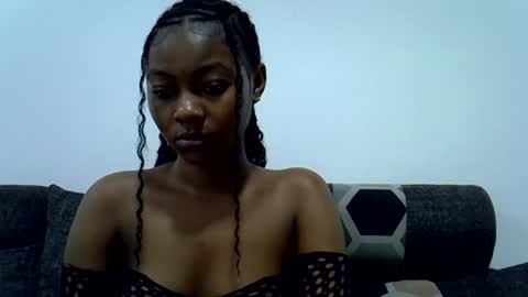 Snapshot of sexxy_divaa chatting on 06.17.26 vicky online show from 06.17.26