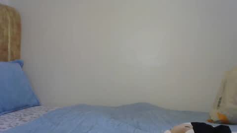 Snapshot of sexxy_goddes chatting on 02.15.25 skylar online show from 02.15.25