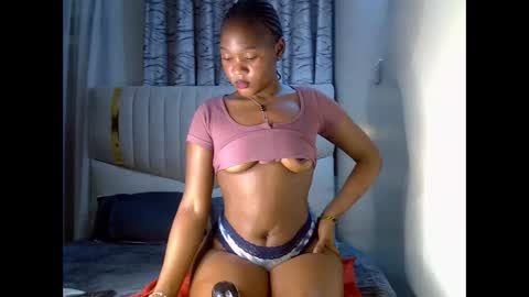 Snapshot of sexxy_lily22 chatting on 04.19.26 sexxy lily22 online show from 04.19.26