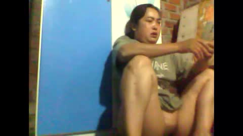 Snapshot of sexxy_love2k chatting on 10.10.25 sexxy_love2k online show from 10.10.25