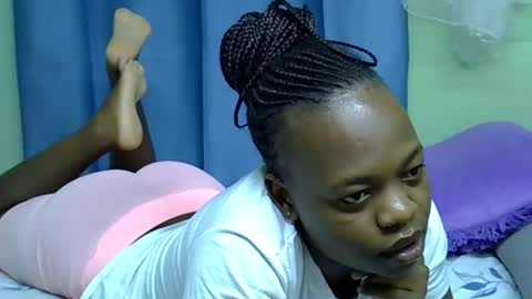 African Queen online show from 05.13.26