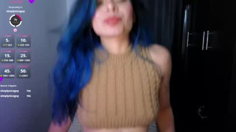Snapshot of sexxylady__ chatting on 09.14.25 Angie online show from 09.14.25