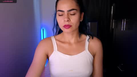 Snapshot of sexxylady__ chatting on 09.21.25 Angie online show from 09.21.25