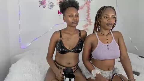 sexxypixie online show from 04.15.26