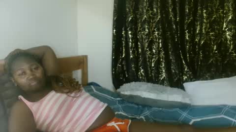 sexxypritty online show from 11.17.25