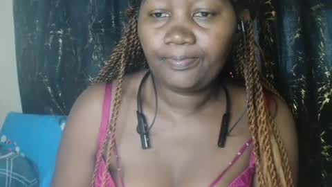 Snapshot of sexxypritty chatting on 07.18.26 sexxypritty online show from 07.18.26