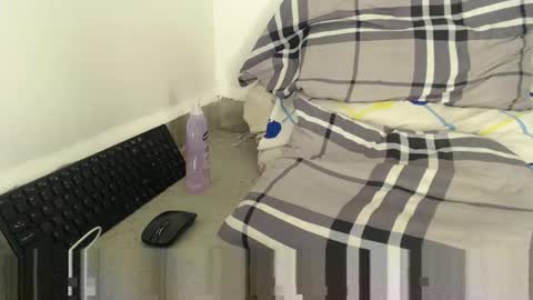 Snapshot of sexxywider_ebony chatting on 04.24.26 sexxywide ebony online show from 04.24.26
