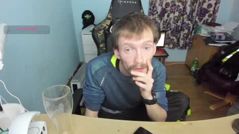 Snapshot of sexy432629 chatting on 01.06.25 evry tip help me to buy a new car 111-1111-111111 tk online show from 01.06.25