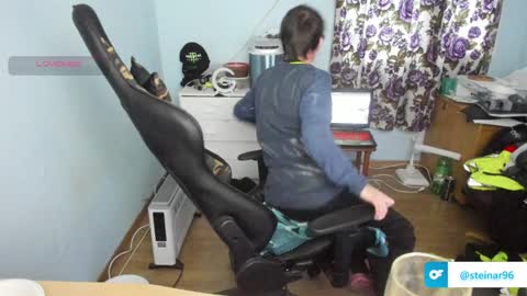 Snapshot of sexy432629 chatting on 01.15.25 evry tip help me to buy a new car 111-1111-111111 tk online show from 01.15.25